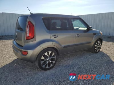 Trzecie zdjęcie samochodu z tyłu: 2013 KIA SOUL VIN:KNDJT2A64D7484147 - miniatura