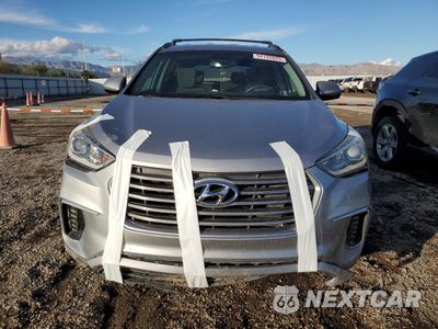Piąte zdjęcie samochodu w środku: 2017 HYUNDAI SANTA FE S VIN:KM8SM4HF9HU172685 - miniatura