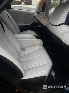 Zdjęcie 6 z 10 samochodu: 2018 TOYOTA MIRAI VIN:JTDBVRBD0JA003989 - miniatura