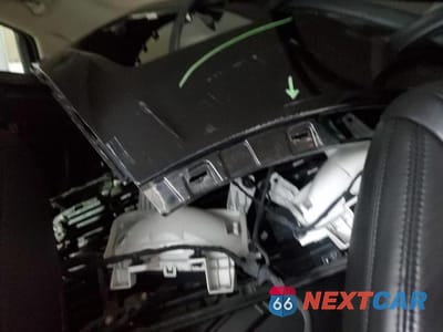 Zdjęcie 10 z 13 samochodu: 2018 CADILLAC XT5 LUXURY VIN:1GYKNDRS3JZ172911 - miniatura