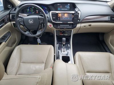 Zdjęcie 8 z 12 samochodu: 2017 HONDA ACCORD HYBRID EXL VIN:JHMCR6F5XHC015476 - miniatura