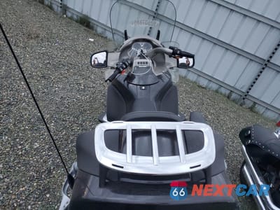 Zdjęcie 6 z 9 samochodu: 2006 BMW K1200 LT VIN:WB10559A26ZL72502 - miniatura