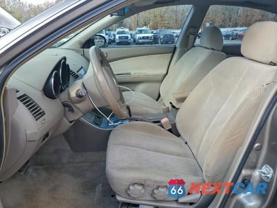 Zdjęcie 7 z 11 samochodu: 2005 NISSAN ALTIMA S VIN:1N4AL11D85C148587 - miniatura