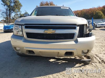Piąte zdjęcie samochodu w środku: 2013 CHEVROLET TAHOE K1500 LT VIN:1GNSKBE09DR185326 - miniatura