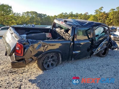 Trzecie zdjęcie samochodu z tyłu: 2025 RAM 1500 BIG HORN VIN:1C6RREFP4SN674003 - miniatura