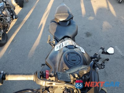 Piąte zdjęcie samochodu w środku: 2017 YAMAHA FZ07 C VIN:JYARM06Y4HA003560 - miniatura