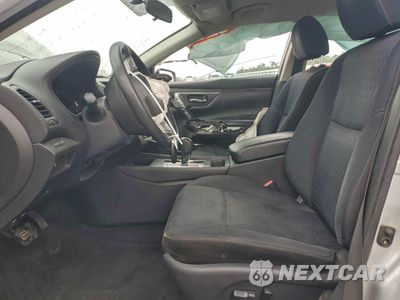 Zdjęcie 7 z 12 samochodu: 2016 NISSAN ALTIMA 2.5 VIN:1N4AL3AP0GC245565 - miniatura