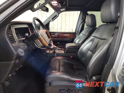 Zdjęcie 7 z 15 samochodu: 2011 LINCOLN NAVIGATOR L VIN:5LMJJ3H51BEJ08628 - miniatura