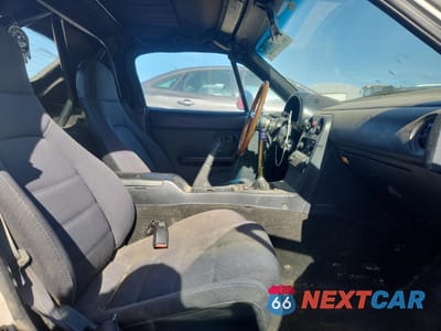 Zdjęcie 10 z 14 samochodu: 1992 MAZDA MX-5 MIATA VIN:JM1NA3511N0323874 - miniatura