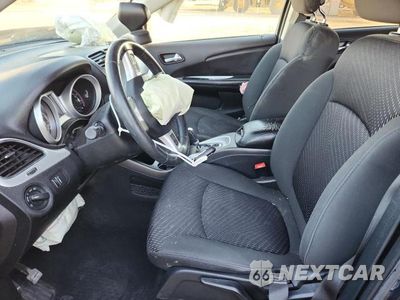 Zdjęcie 7 z 14 samochodu: 2018 DODGE JOURNEY SE VIN:3C4PDCABXJT507710 - miniatura