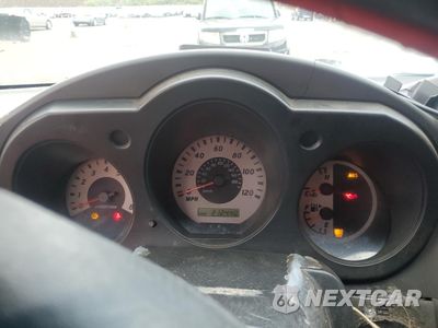 Zdjęcie 9 z 13 samochodu: 2004 NISSAN XTERRA XE VIN:5N1ED28TX4C618818 - miniatura