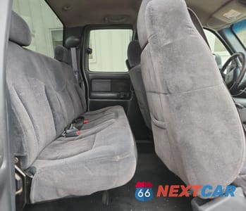 Zdjęcie 10 z 12 samochodu: 2002 CHEVROLET SILVERADO K2500 HEAVY DUTY VIN:1GCHK29G42E105798 - miniatura