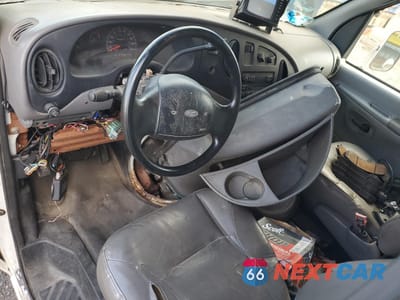 Zdjęcie 8 z 13 samochodu: 1997 FORD E350 BOX TRUCK VIN:1FDKE37L7VHB87771 - miniatura