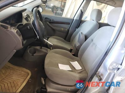 Zdjęcie 7 z 13 samochodu: 2000 FORD FOCUS ZTS VIN:1FAFP3831YW147738 - miniatura
