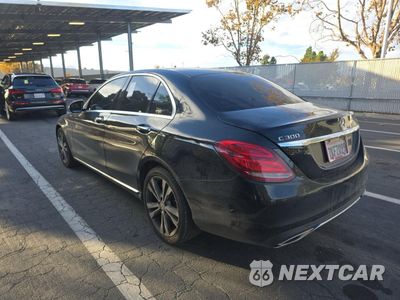 Trzecie zdjęcie samochodu z tyłu: 2015 MERCEDES-BENZ C 300 4MATIC VIN:55SWF4KB1FU033791 - miniatura