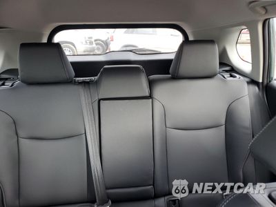 Zdjęcie 10 z 14 samochodu: 2025 TOYOTA COROLLA CROSS XLE VIN:7MUDAAAG7SV143503 - miniatura