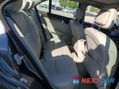 Zdjęcie 10 z 12 samochodu: 2009 MERCEDES-BENZ C 300 VIN:WDDGF54X99R064392 - miniatura