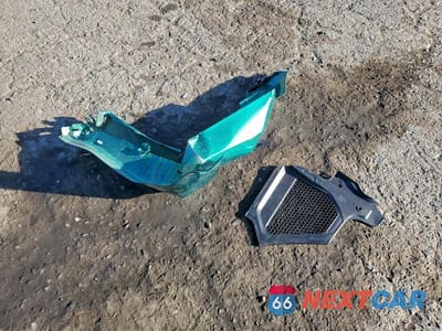 Zdjęcie 12 z 13 samochodu: 2022 BMW M4 COMPETITION VIN:WBS33BA0XNCJ18800 - miniatura