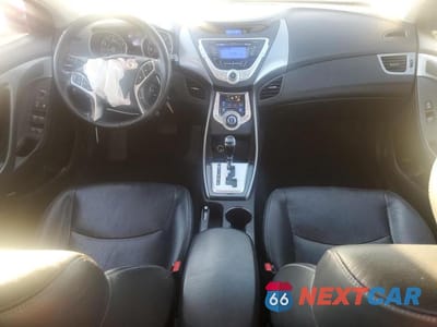 Zdjęcie 8 z 11 samochodu: 2012 HYUNDAI ELANTRA GLS VIN:KMHDH4AE5CU356268 - miniatura