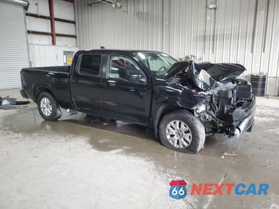 Czwarte zdjęcie samochodu z boku: 2022 NISSAN FRONTIER SV VIN:1N6ED1FK0NN617639 - miniatura