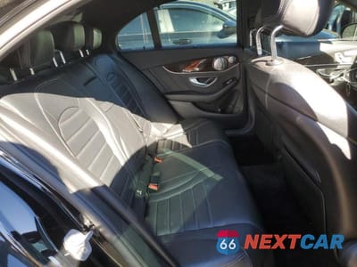 Zdjęcie 10 z 11 samochodu: 2018 MERCEDES-BENZ C 43 4MATIC AMG VIN:55SWF6EB2JU259046 - miniatura