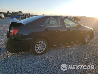 Trzecie zdjęcie samochodu z tyłu: 2014 TOYOTA CAMRY L VIN:4T4BF1FK7ER435539 - miniatura