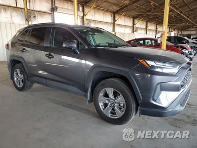 Czwarte zdjęcie samochodu z boku: 2024 TOYOTA RAV4 XLE VIN:2T3W1RFV3RW352545 - miniatura