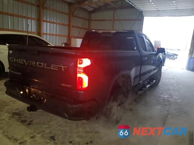 Trzecie zdjęcie samochodu z tyłu: 2019 CHEVROLET SILVERADO K1500 RST VIN:1GCRYEED3KZ235337 - miniatura