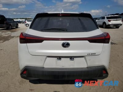 Zdjęcie 6 z 13 samochodu: 2021 LEXUS UX 200 VIN:JTHX3JBH6M2041272 - miniatura