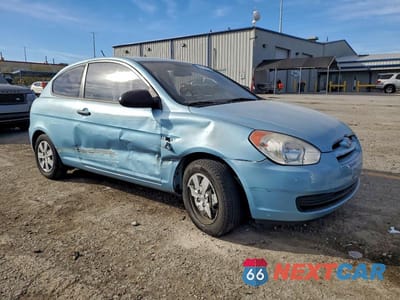 Czwarte zdjęcie samochodu z boku: 2008 HYUNDAI ACCENT GS VIN:KMHCM36C78U081440 - miniatura
