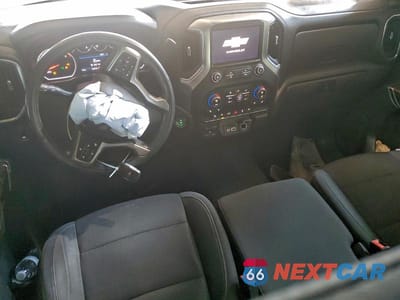 Zdjęcie 8 z 12 samochodu: 2019 CHEVROLET SILVERADO K1500 LT VIN:3GCUYDED8KG208087 - miniatura