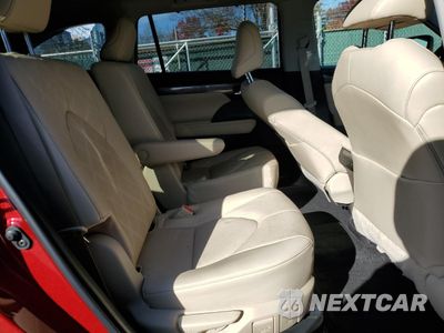 Zdjęcie 11 z 16 samochodu: 2023 TOYOTA HIGHLANDER HYBRID LIMITED VIN:5TDEBRCH3PS114099 - miniatura