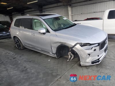 Czwarte zdjęcie samochodu z boku: 2025 VOLVO XC90 ULTRA VIN:YV4H60JG5S1362266 - miniatura