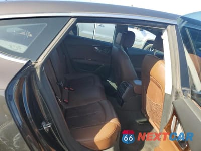 Zdjęcie 10 z 11 samochodu: 2014 AUDI A7 PREMIUM PLUS VIN:WAUWMAFC4EN066371 - miniatura