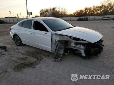 Czwarte zdjęcie samochodu z boku: 2025 HYUNDAI SONATA HYBRID VIN:KMHL54JJ3SA123250 - miniatura