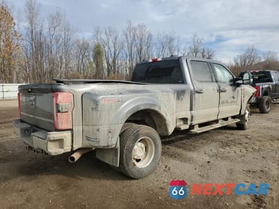 Trzecie zdjęcie samochodu z tyłu: 2026 FORD F350 SUPER DUTY VIN:1FT8W3DN4TEC25361 - miniatura