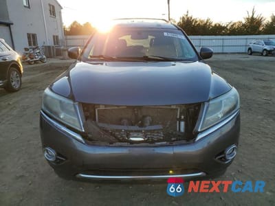 Piąte zdjęcie samochodu w środku: 2013 NISSAN PATHFINDER S VIN:5N1AR2MMXDC617568 - miniatura