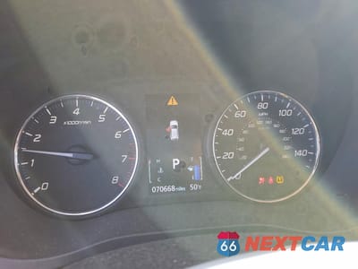 Zdjęcie 9 z 15 samochodu: 2018 MITSUBISHI OUTLANDER VIN:JA4AD2A39JZ039397 - miniatura