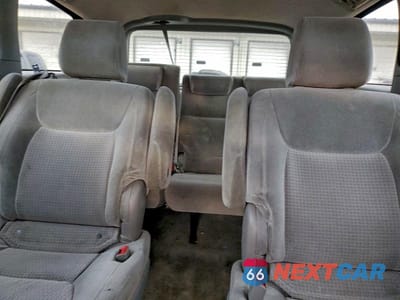 Zdjęcie 10 z 13 samochodu: 2010 TOYOTA SIENNA CE VIN:5TDKK4CC5AS293764 - miniatura