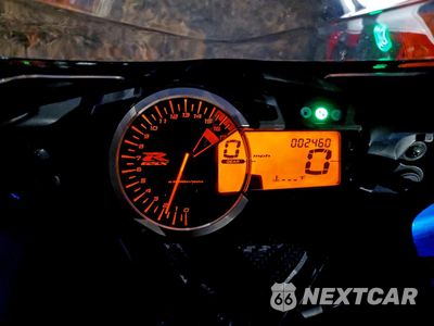 Zdjęcie 7 z 10 samochodu: 2023 SUZUKI GSX-R600 VIN:JS1GN7FA8P7100433 - miniatura