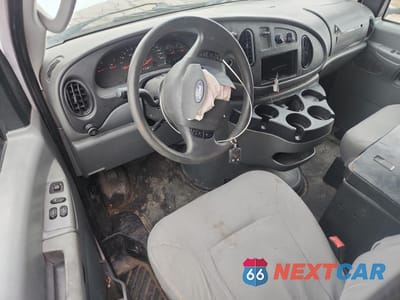Zdjęcie 8 z 13 samochodu: 2008 FORD E250 DELIVERY VAN VIN:1FTNE24L48DB53329 - miniatura