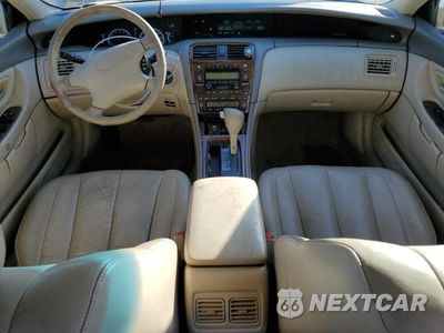 Zdjęcie 8 z 11 samochodu: 2000 TOYOTA AVALON VIN:4T1BF28B9YU078611 - miniatura