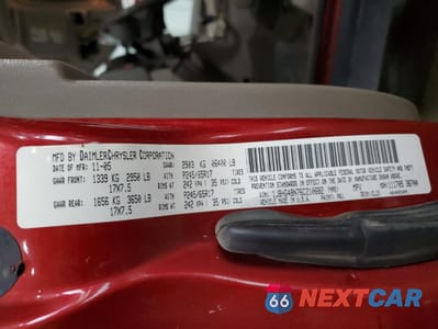 Zdjęcie 13 z 15 samochodu: 2006 JEEP COMMANDER VIN:1J8HG48N76C210682 - miniatura
