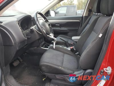 Zdjęcie 7 z 12 samochodu: 2017 MITSUBISHI OUTLANDER ES VIN:JA4AZ2A39HZ028542 - miniatura