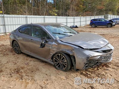 Czwarte zdjęcie samochodu z boku: 2025 TOYOTA CAMRY XSE VIN:4T1DAACK0SU553790 - miniatura