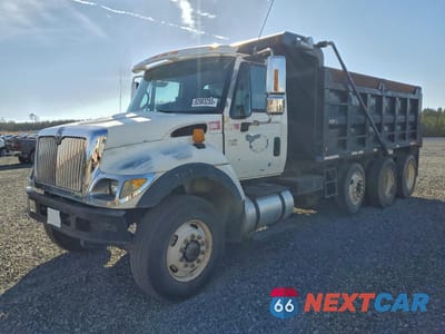 2005 INTERNATIONAL 7500 DUMP TRUCK 1HTWPAZT85J005654 - główne zdjęcie licytacji z USA - miniatura