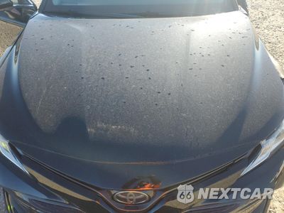 Zdjęcie 11 z 12 samochodu: 2018 TOYOTA CAMRY L VIN:4T1B11HK5JU140522 - miniatura