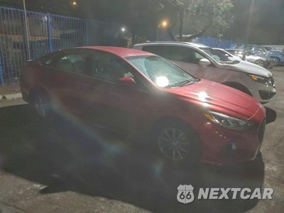 Czwarte zdjęcie samochodu z boku: 2019 HYUNDAI SONATA SE VIN:5NPE24AF3KH802445 - miniatura