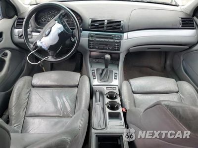Zdjęcie 8 z 13 samochodu: 2000 BMW 323 I VIN:WBAAM3343YCB22208 - miniatura