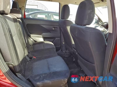 Zdjęcie 11 z 15 samochodu: 2018 MITSUBISHI OUTLANDER VIN:JA4AD2A39JZ039397 - miniatura